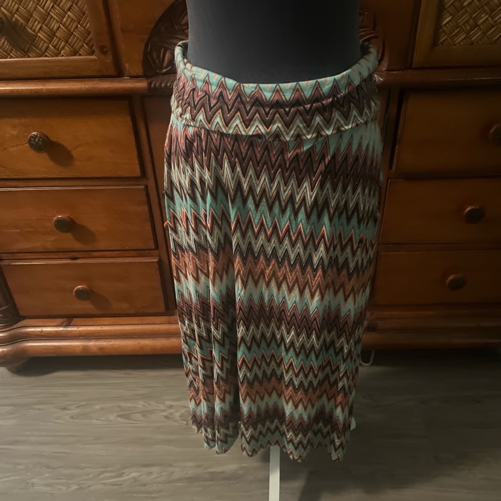 Chevron Patterned Skirt - Multicolor